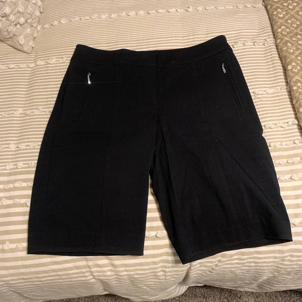 IZOD golf Shorts